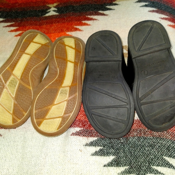 Cherokee  and Heathtex 2 pairs of little boys loafers size 7 - Picture 4 of 4